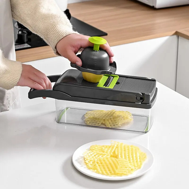 Multifunctional vegetable cutter slicer